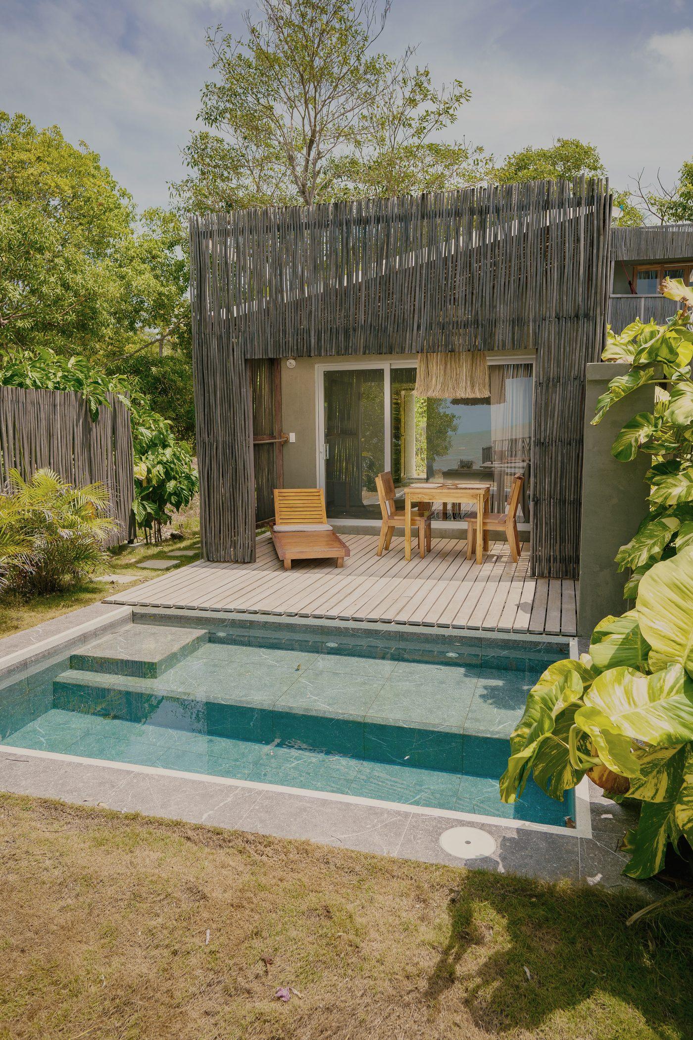 Cabaña 2 - Exterior con piscina